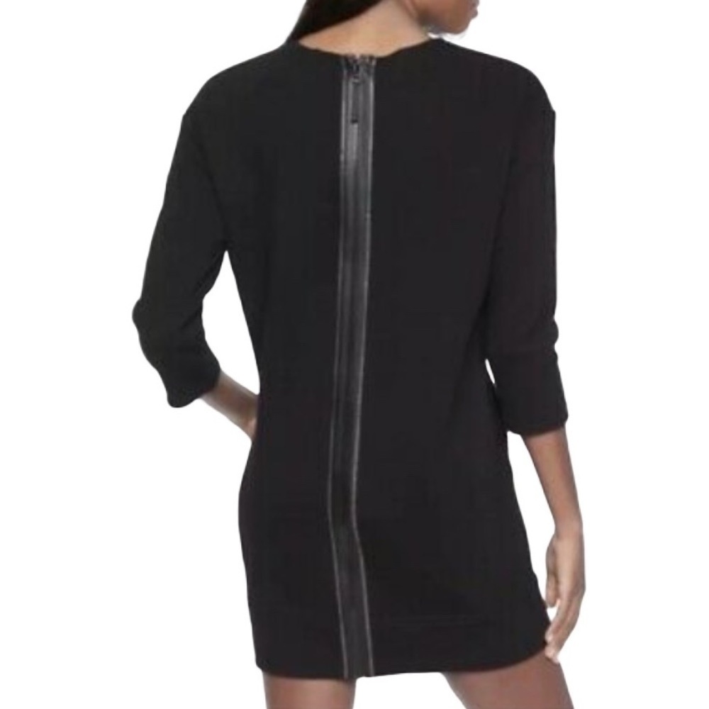 Athleta Kozy‎ Karma Back Zip Dress Size Small